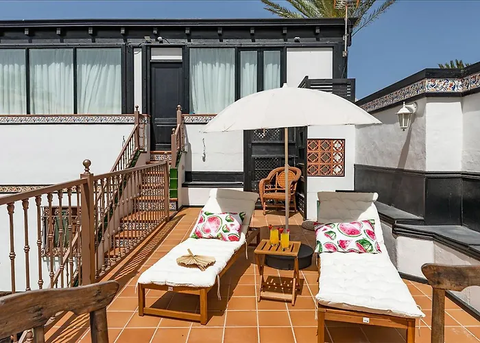 Villa Bay Beachfront By Holidays *